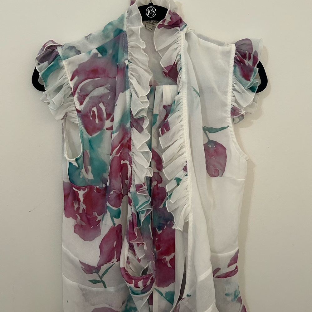 Arianne Ruffled Puff Sleeve Blouse in White and Purple